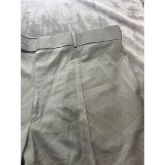 STAFFORD Khaki Travel Classic Fit Flat Front PANTS 44x30 NEW‎ $70 TAGS NWT - Picture 2 of 6
